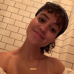 Meet your Posher, Sofia